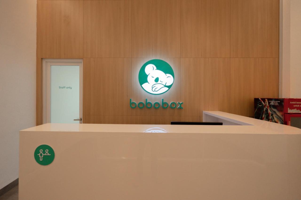 Hotel Bobopod Alun-Alun, Malang Zewnętrze zdjęcie