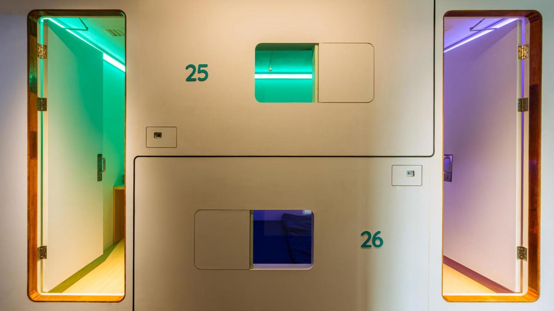 Hotel Bobopod Alun-Alun, Malang Zewnętrze zdjęcie